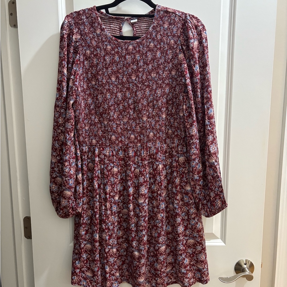 Old Navy Burgundy and Blue Patterned Top